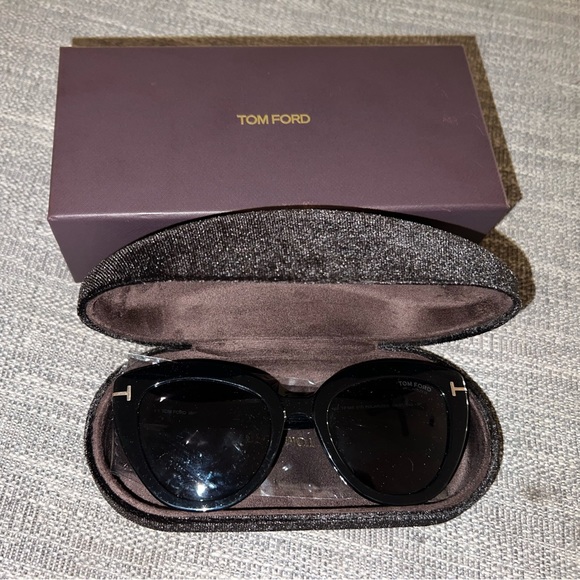 Tom Ford Sunglasses Polarized - Picture 4 of 9
